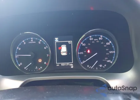 2018 Toyota Rav4 Limited z USA, uszkodzony, nr VIN JTMDFREV0JJ733931